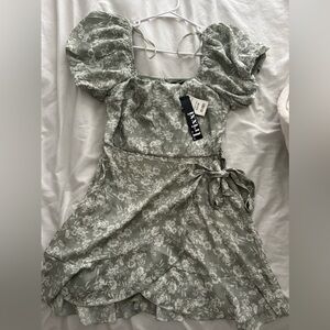 Large floral printed mini zip up dress
